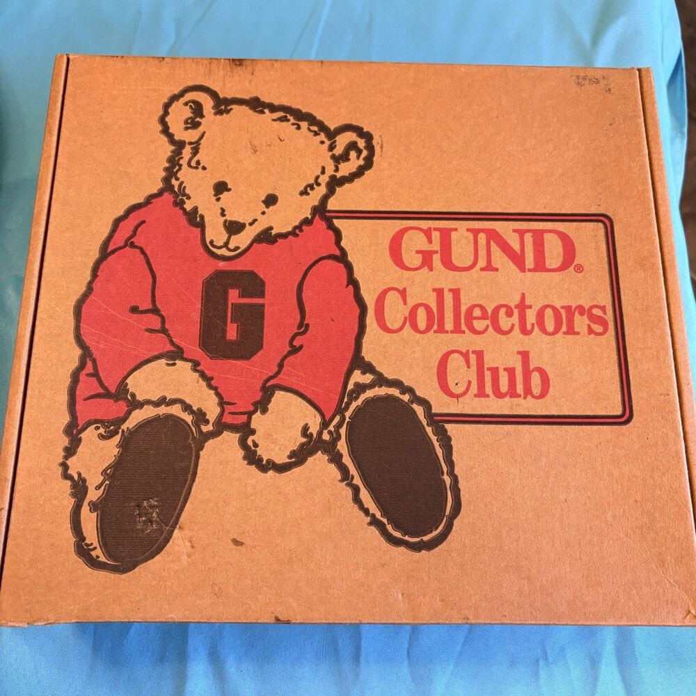 Vintage 1997 Gund Collector’s Club Set Mohair Bear Wrist Watch Pin 9602 NIB